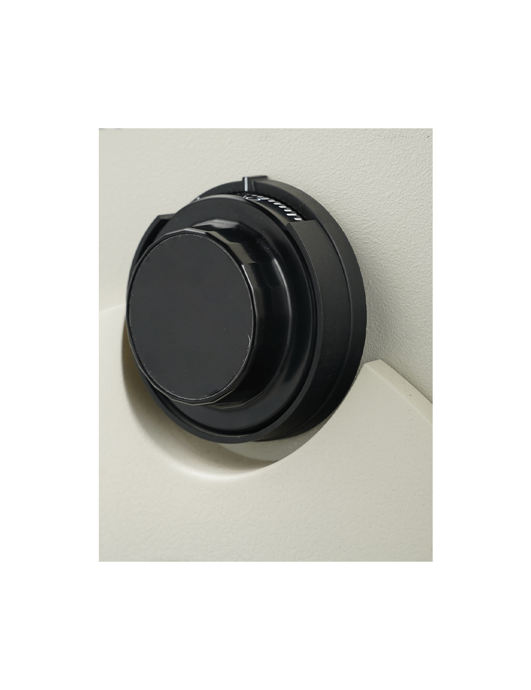 CHUBBSAFES EUROPA GRADE I M-30 SIZE 0 SAFE UAE | Axon Business Systems