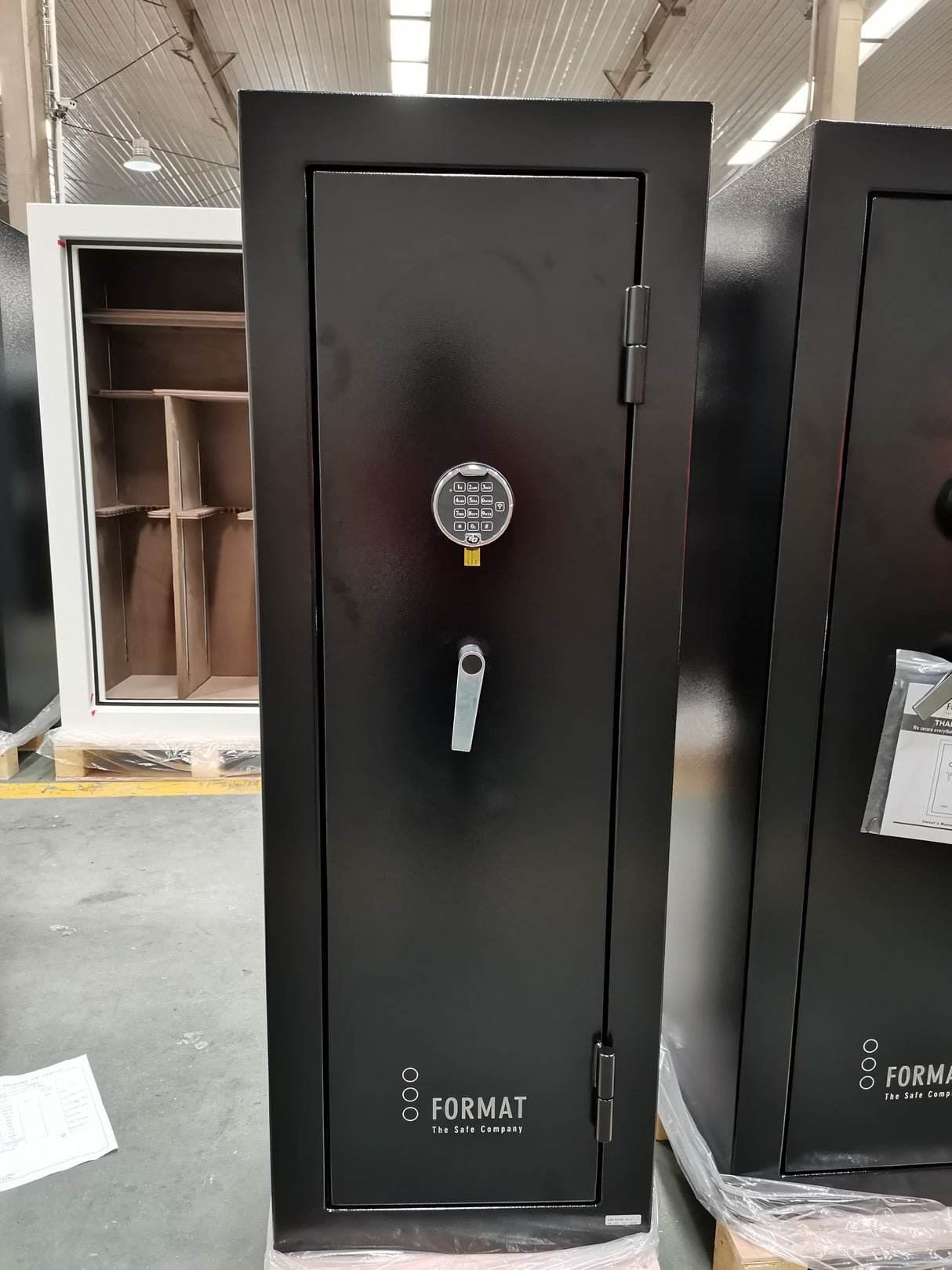 Format Gun Safe DL12W – 60 Min Fire Rated, S&G Electronic Lock, Black