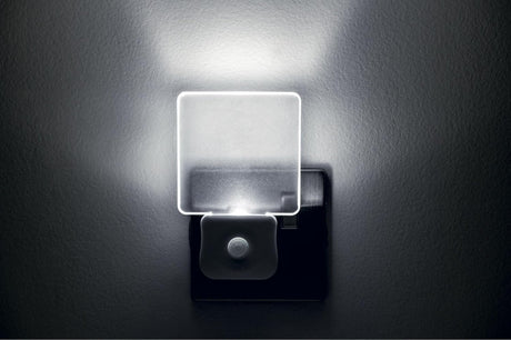 Integral LED Motion Sensor Night Light, Plug in Wall with Dusk to Dawn Photocell Sensor, for Hallways, Landings, Stairs, Kitchens, Bedrooms, Baby’s Nursery and More,Transparent, Pack of 1